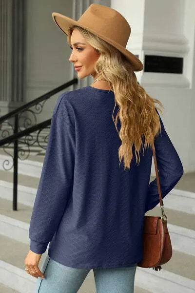 V-Neck Long Sleeve T-Shirt Women's T-Shirts - Tophatter Daily Deals